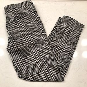 H&M Plaid Ankle Cut Trousers